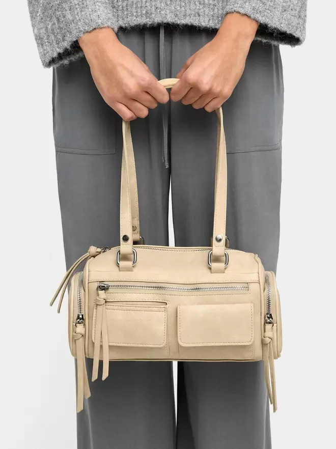 Rectangular shoulder bag
