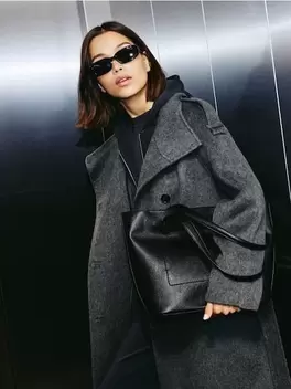 Oversized melegítőfelső 12 995 HUF