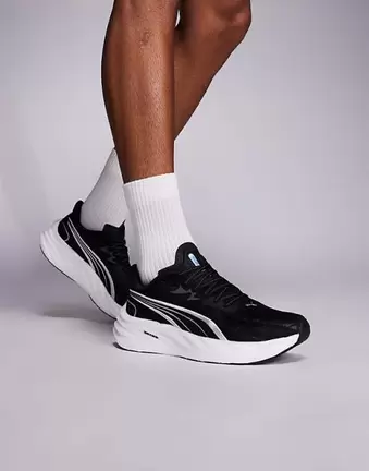 Puma Velocity Nitro 4 trainers in black