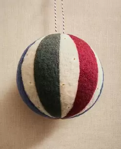 MULTICOLOURED WOOL BAUBLE CHRISTMAS TREE DECORATION