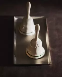 CHRISTMAS BELL SALT AND PEPPER SHAKER SET