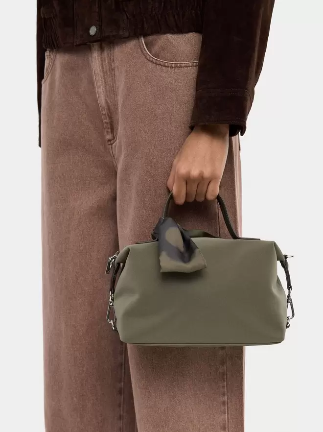 Tote bag with soft texture