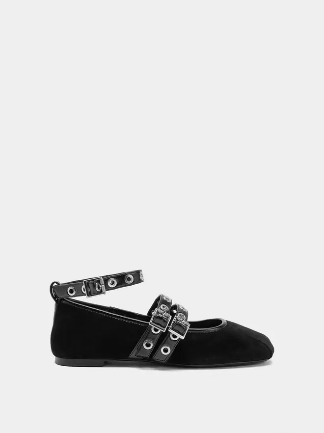 Ballet flats with straps and studs