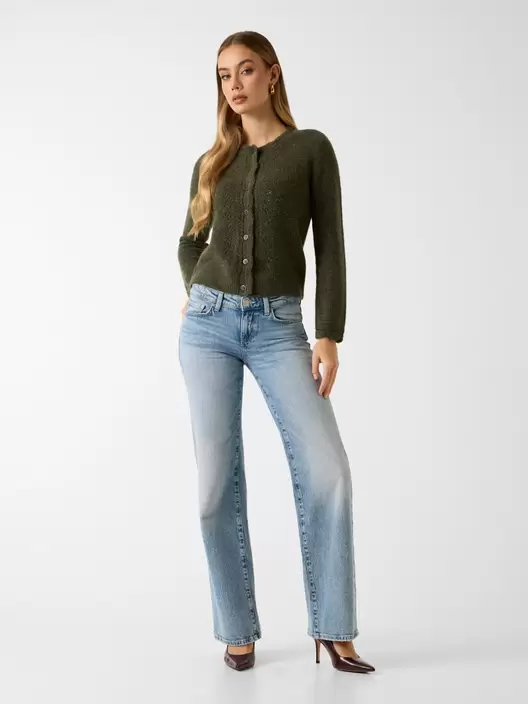 Low rise jeans