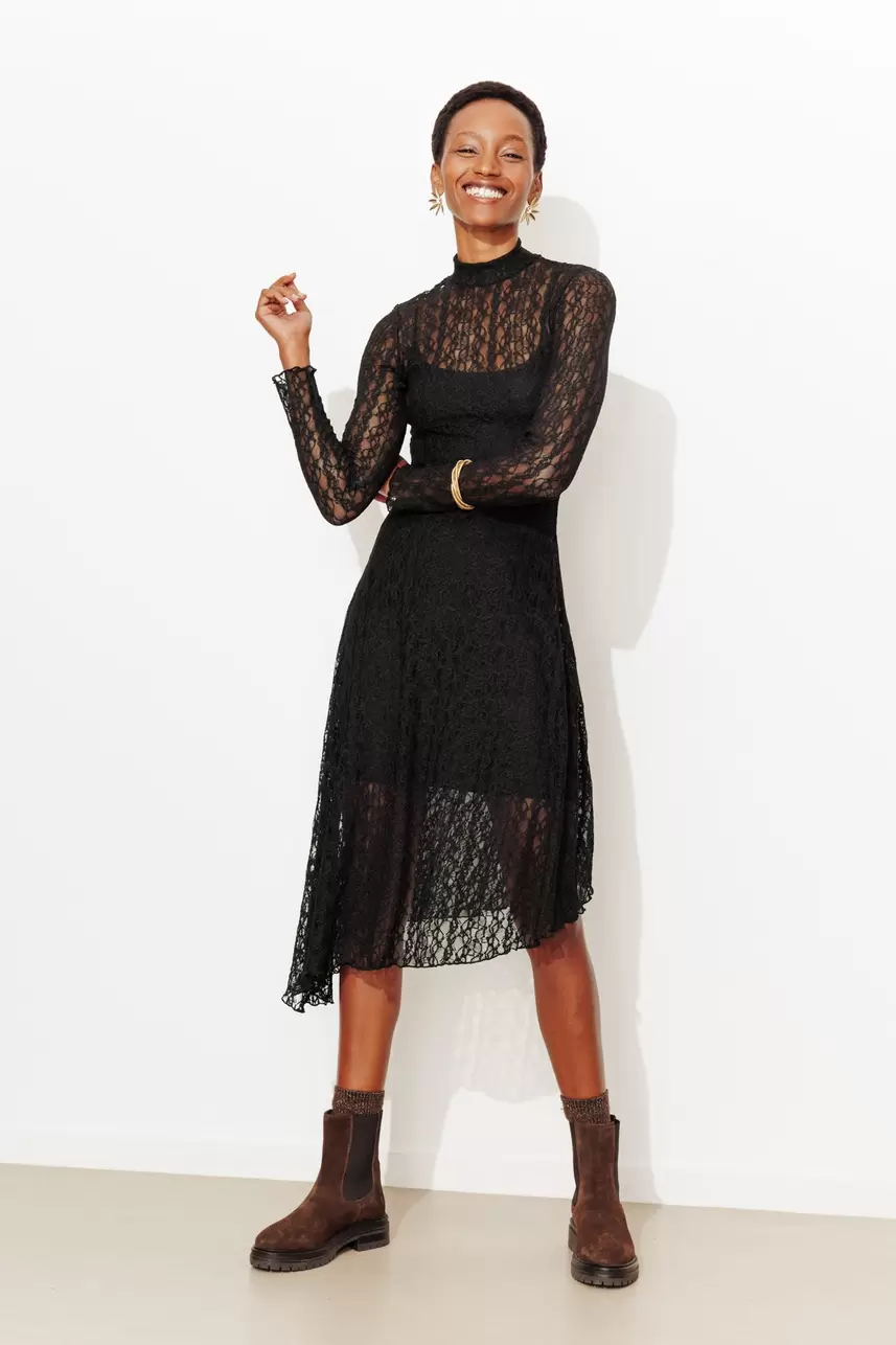 Midi lace dress