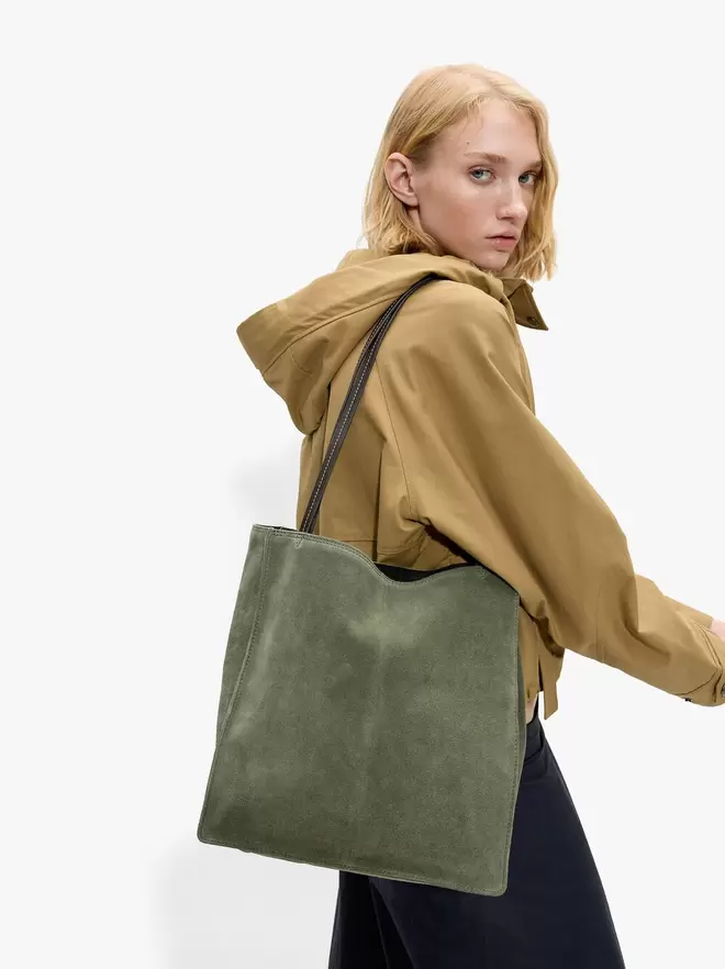 Rectangular leather shopper bag