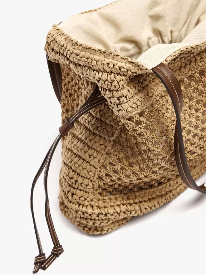Shopper bag with straw effect M