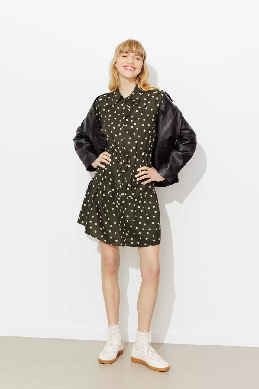 Short shirtdress