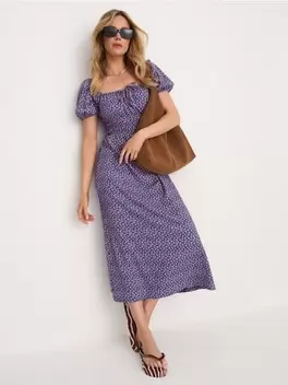 Virágmintás midi ruha ráncolással és puffos ujjakkal