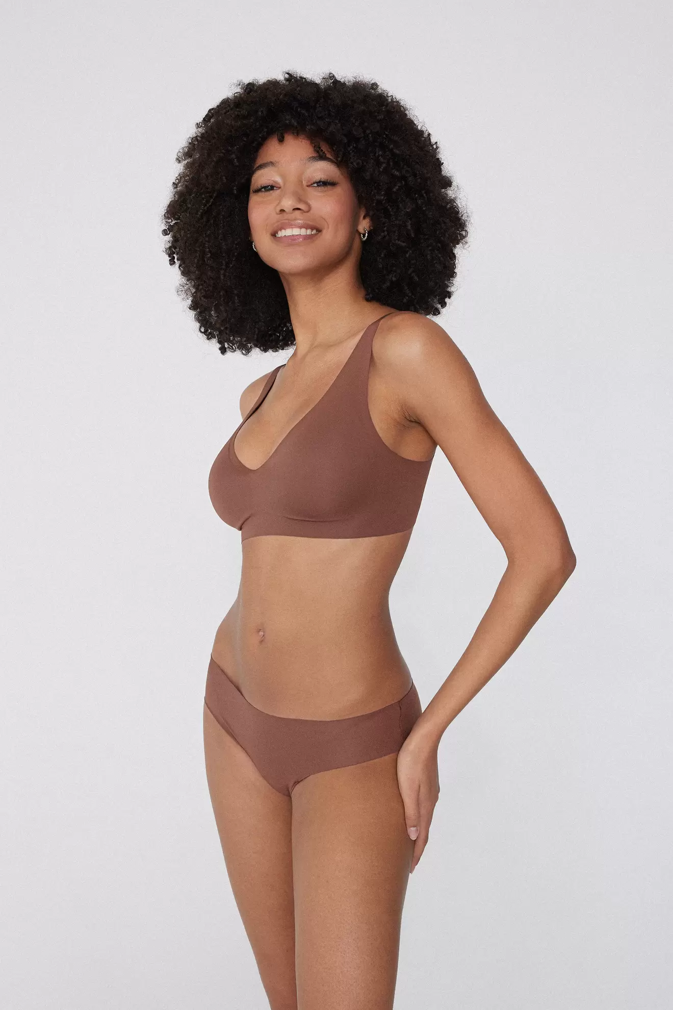 Varrás Nélküli Hagyományos Bugyi Organikus Pamutból