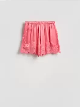 Csipkés rövidnadrág