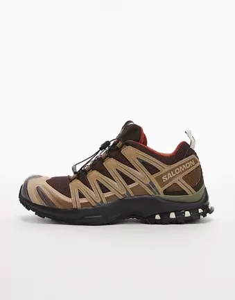 Salomon XA Pro 3D trainers in black coffee
