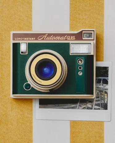 LOMOGRAPHY LOMO'INSTANT AUTOMAT GLASS CAMERA