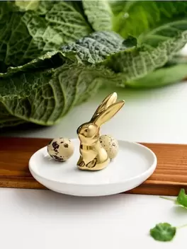 Dekoratív tál arany nyuszi figurával