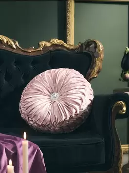 Kerek párna bársonyos felülettel