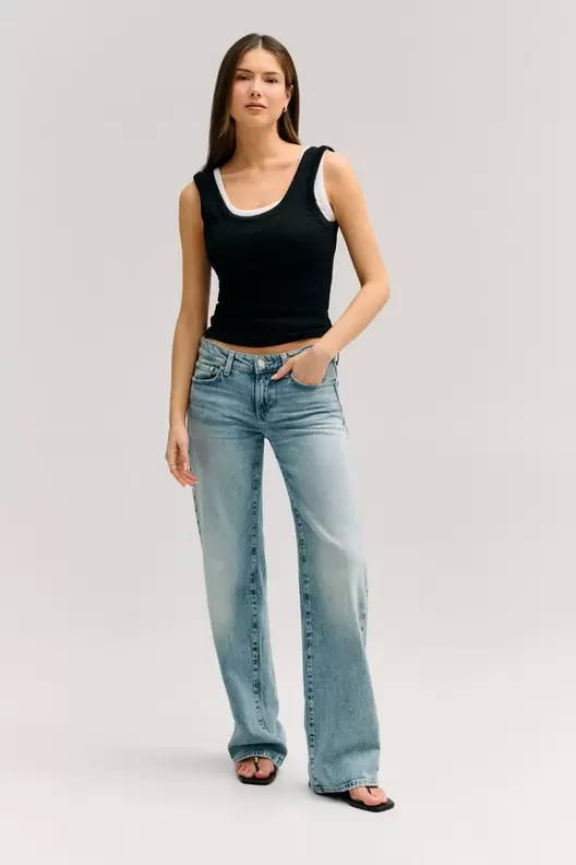 Low rise jeans