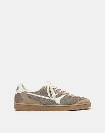 Pull&Bear Retro textured trainers in brown