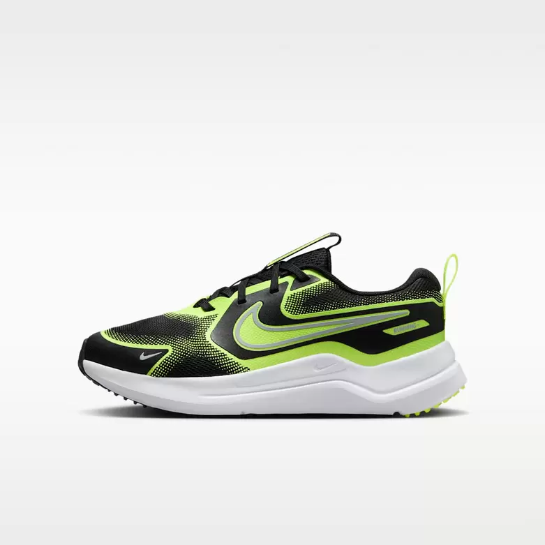 Nike Cosmic Runner