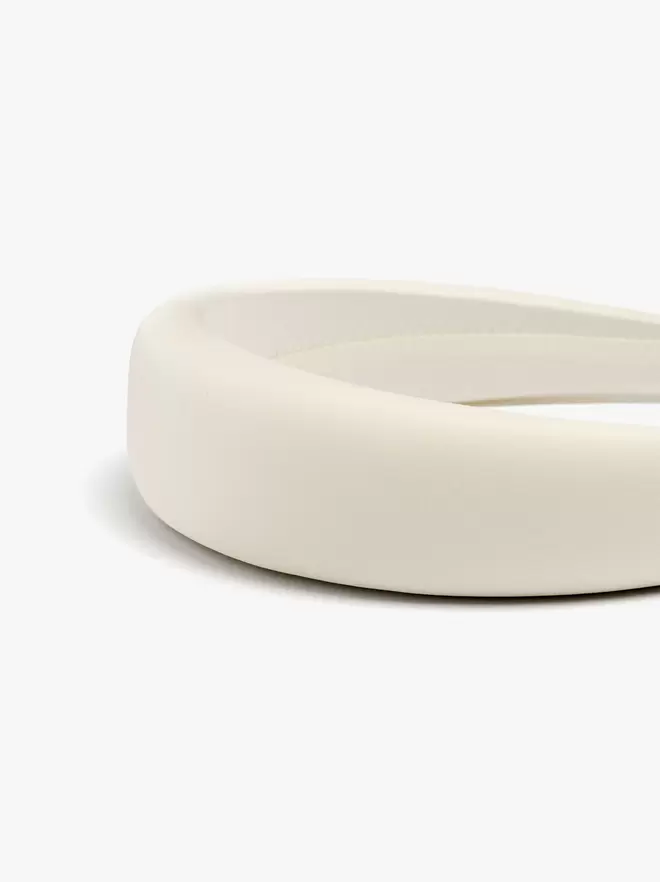 Wide headband