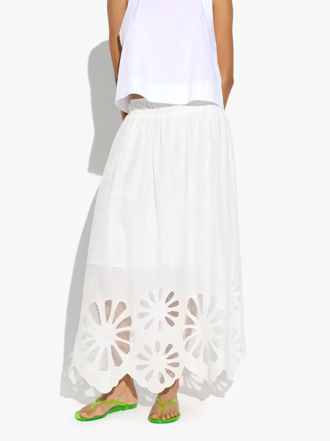 Skirt with floral perforated embroidery 100% cotton