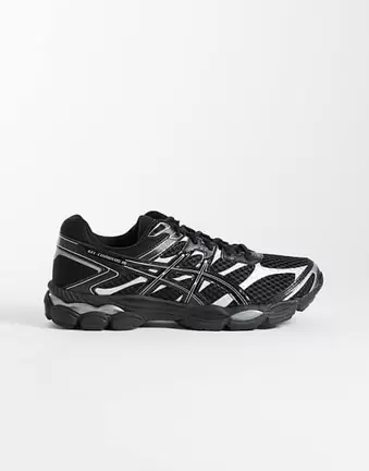 Asics Gel-Cumulus 16 trainers in black