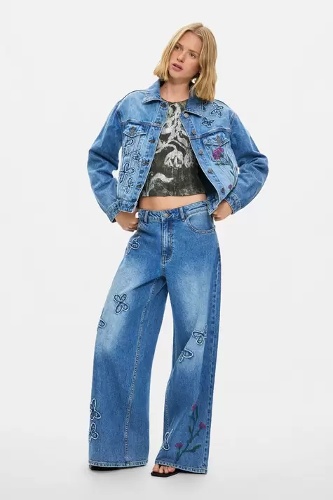 Embroidered denim jacket 100% cotton