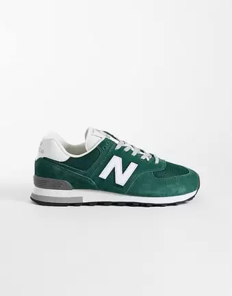 New Balance 574 trainers in green
