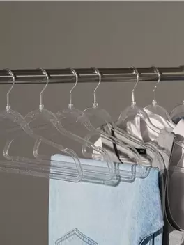 Vállfa készlet 8 pack
