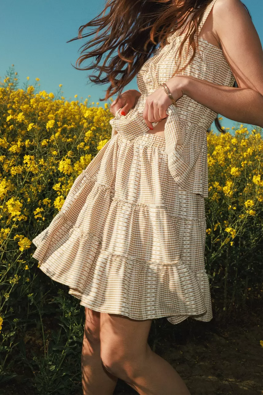 Short gingham skirt