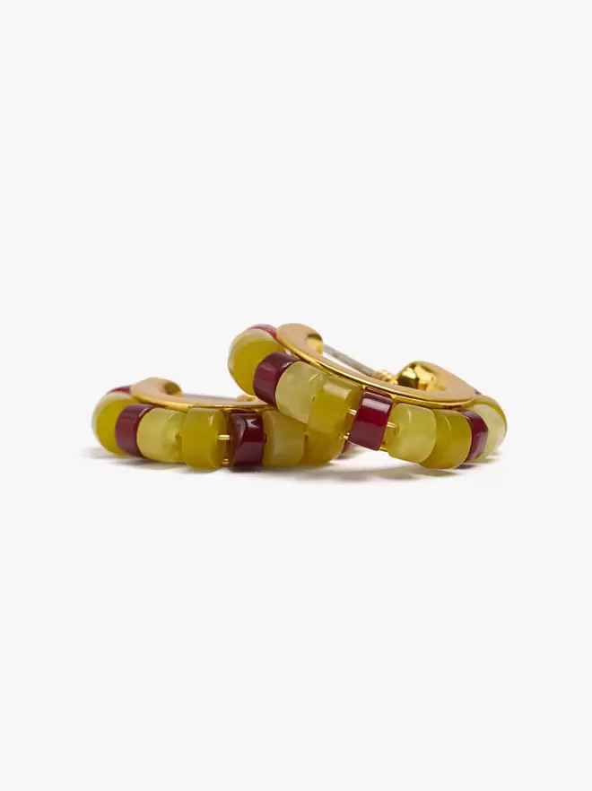 Hoop earrings with stone beads