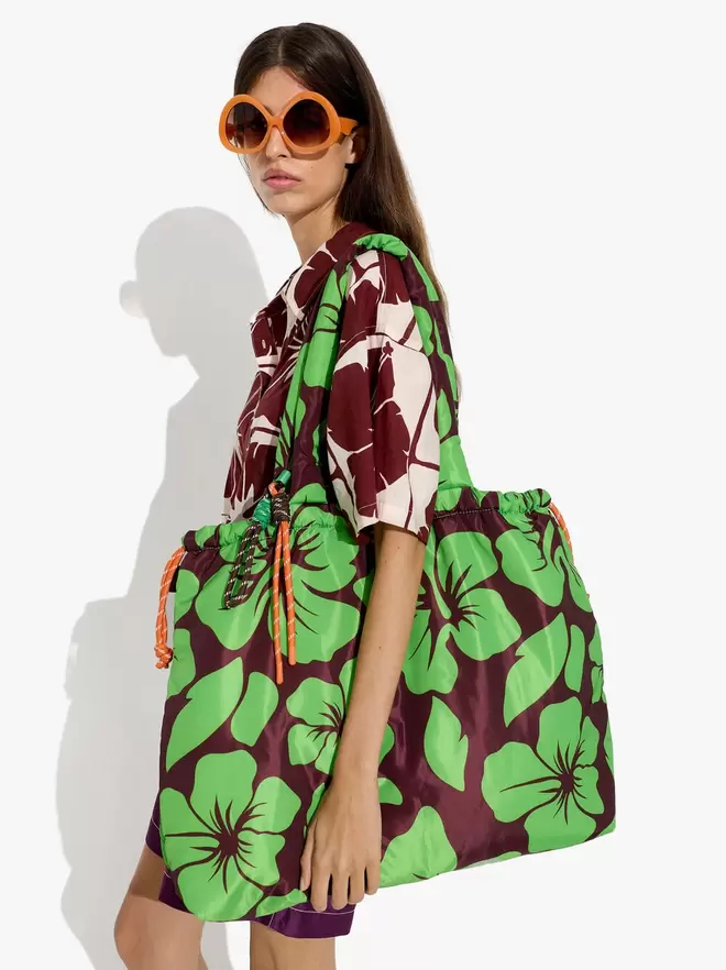 Nylon shopper bag printed with floral
