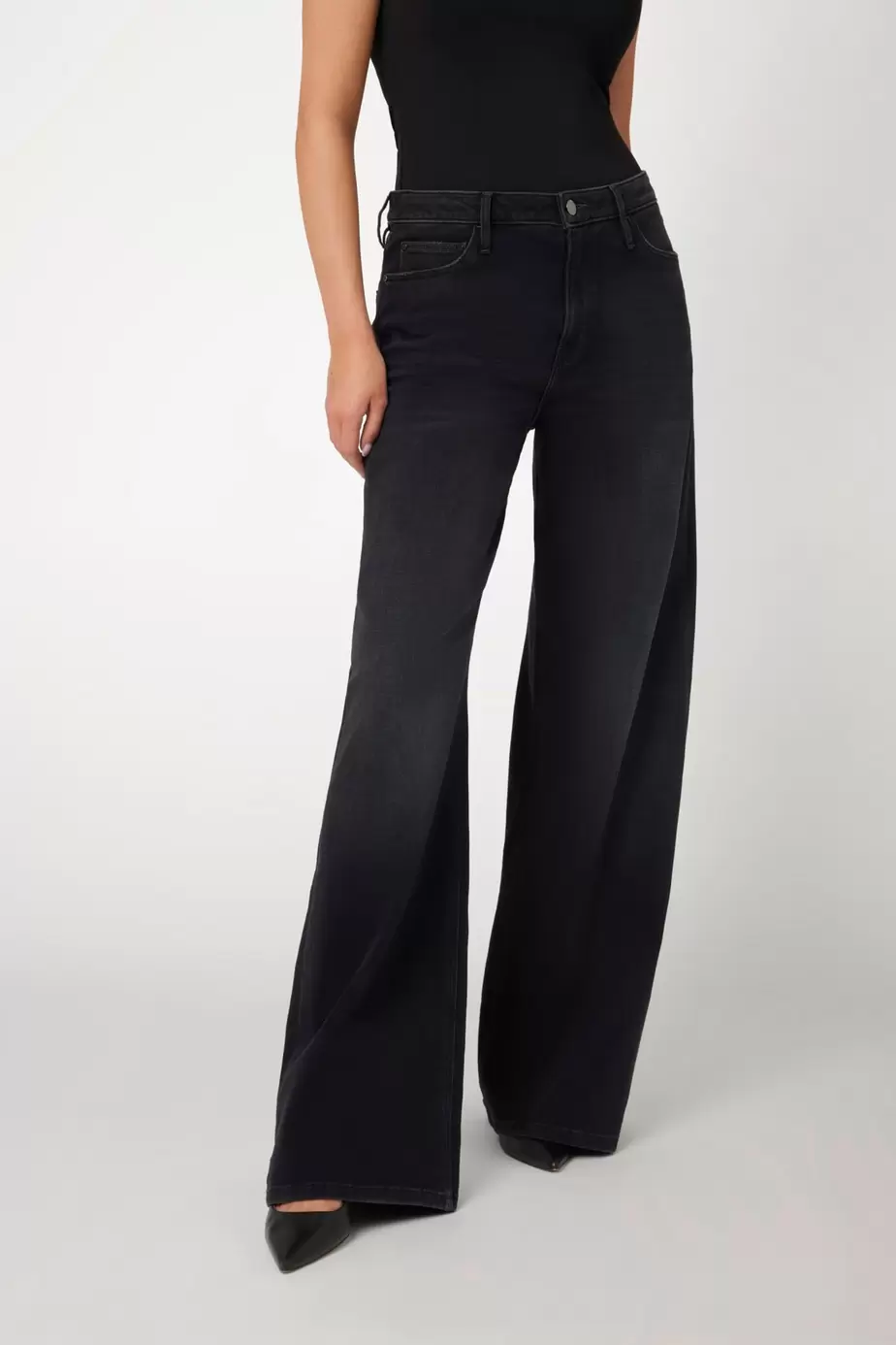 Bellflower wide leg jeans