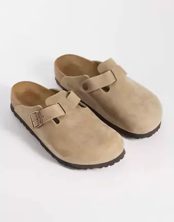 Birkenstock Boston oiled leather clogs in tobacco
