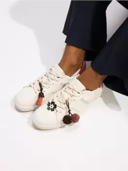 LADIES` SNEAKERS