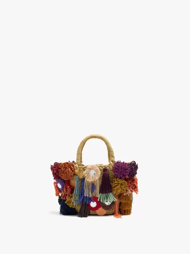 Straw tote bag with multicolor pompoms