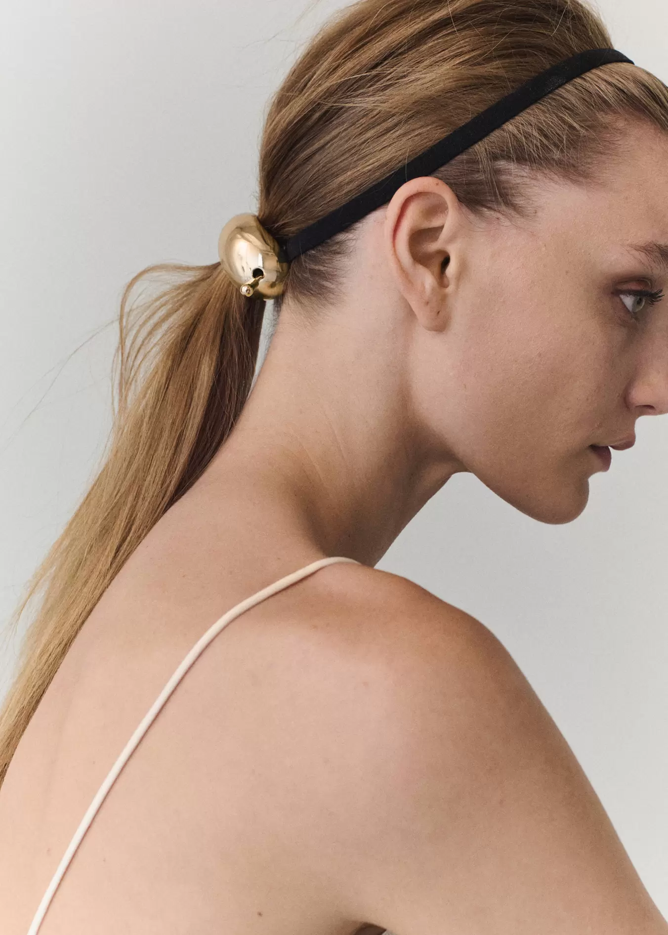 Fém hajtű