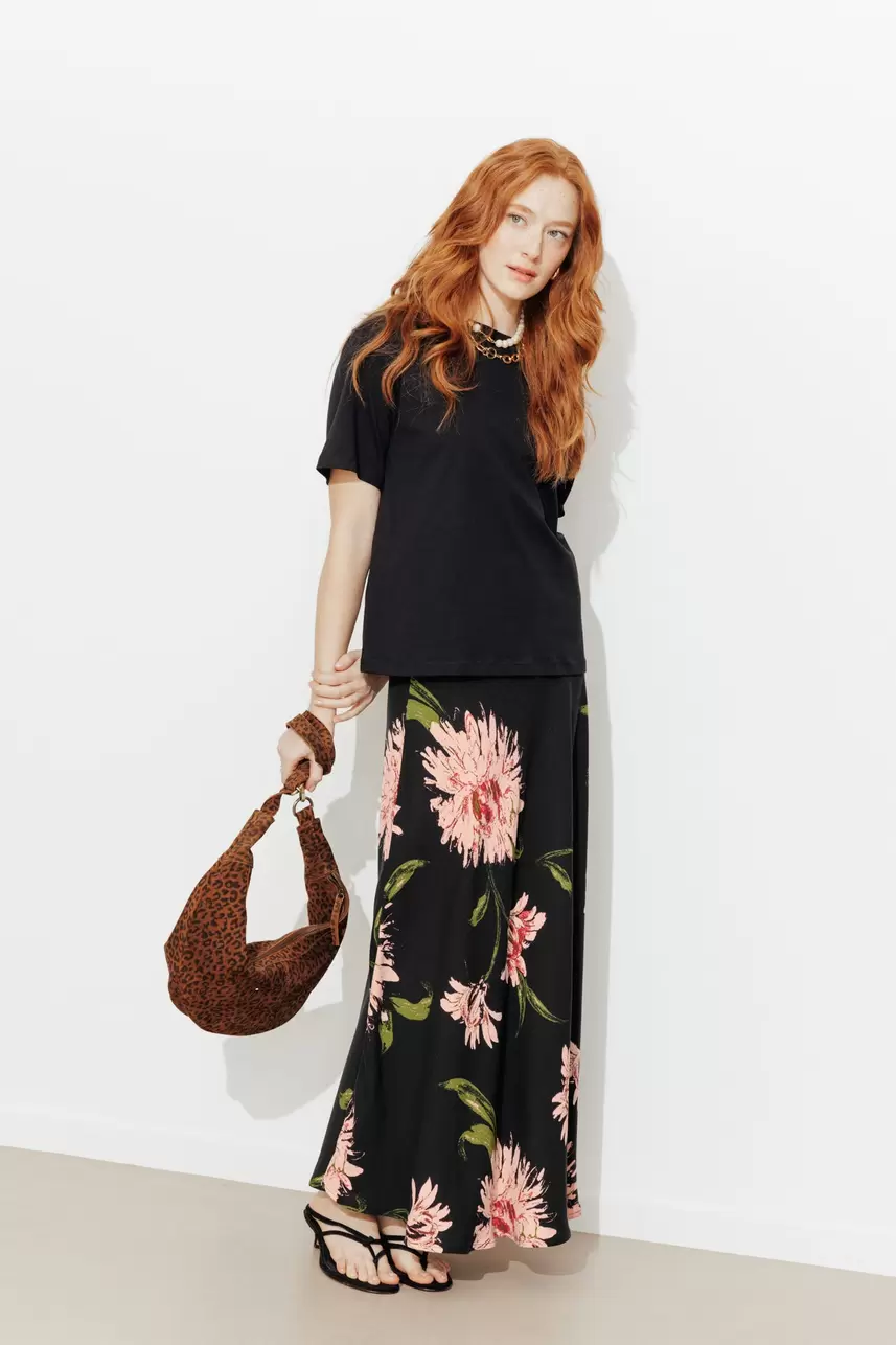 Patterned flared skirt