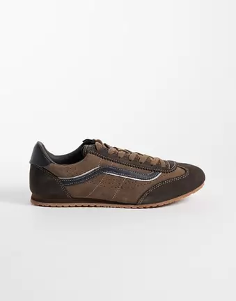 Vans Super Lowpro trainers in brown