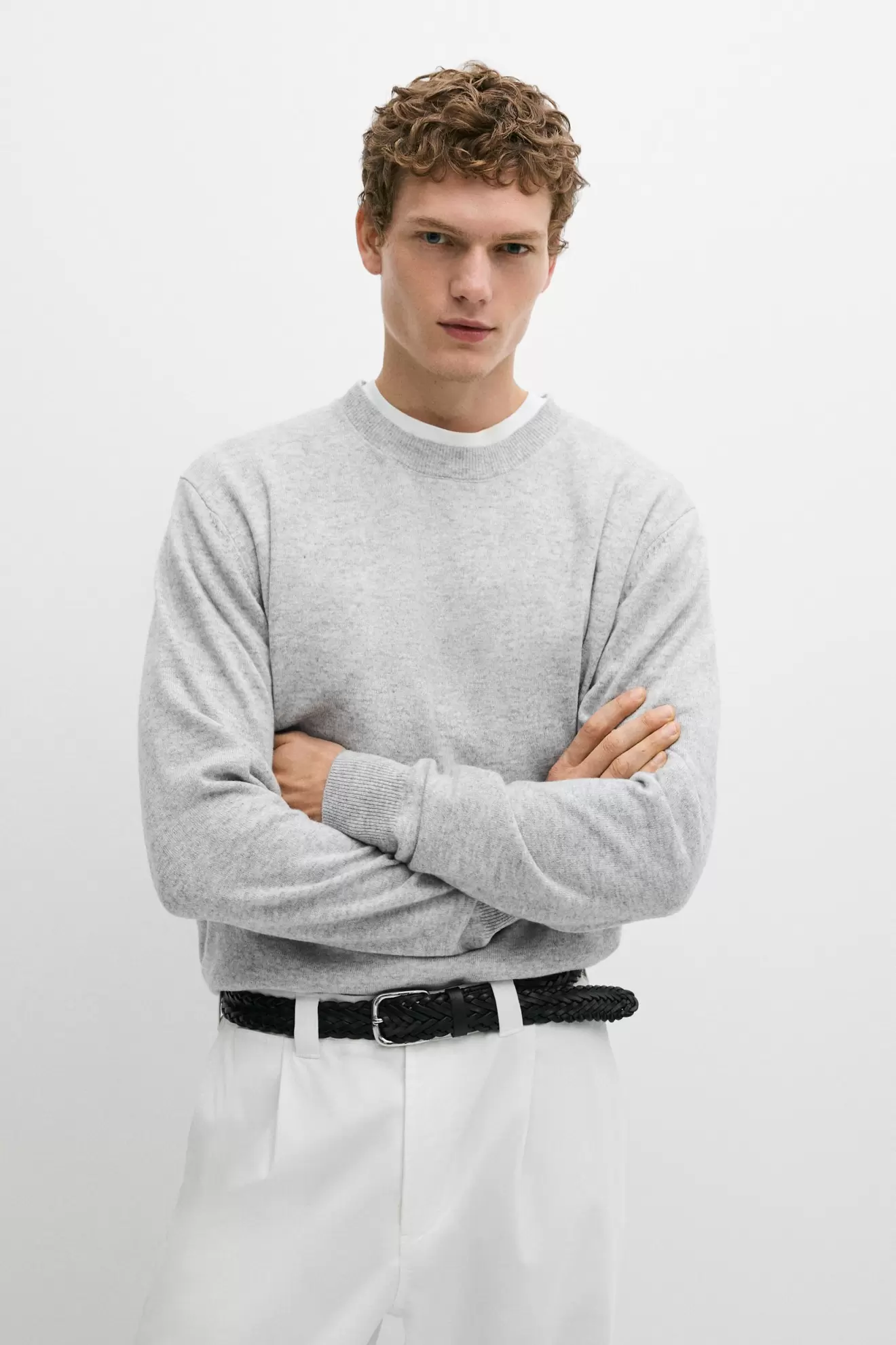 Wool blend round neck knit sweater