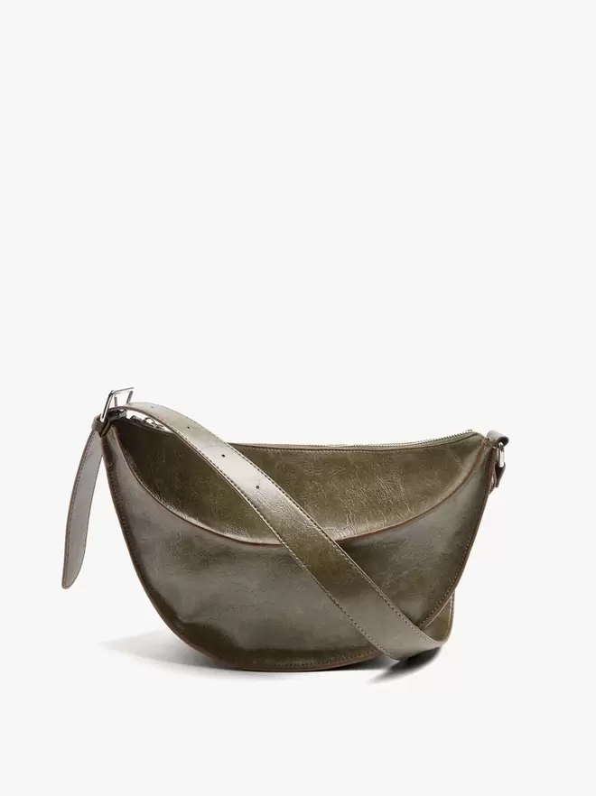 Crescent shoulder bag with cracked effect