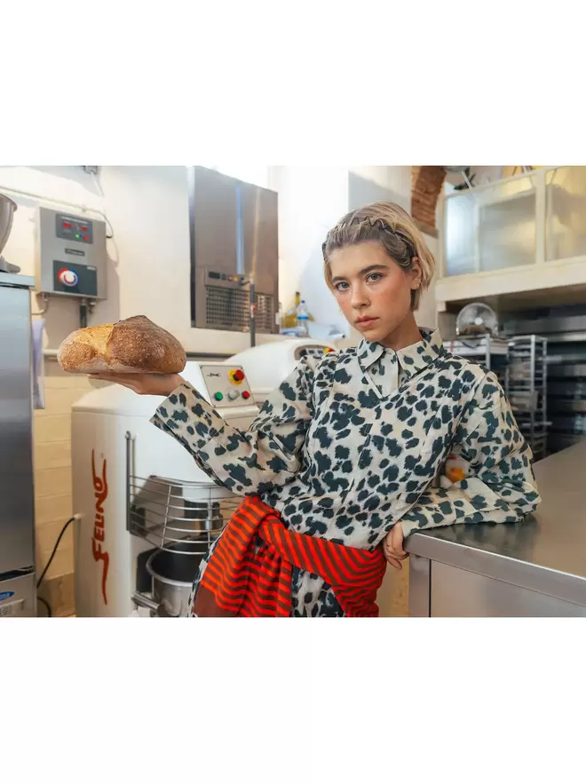 Printed animal print shirt with pocket