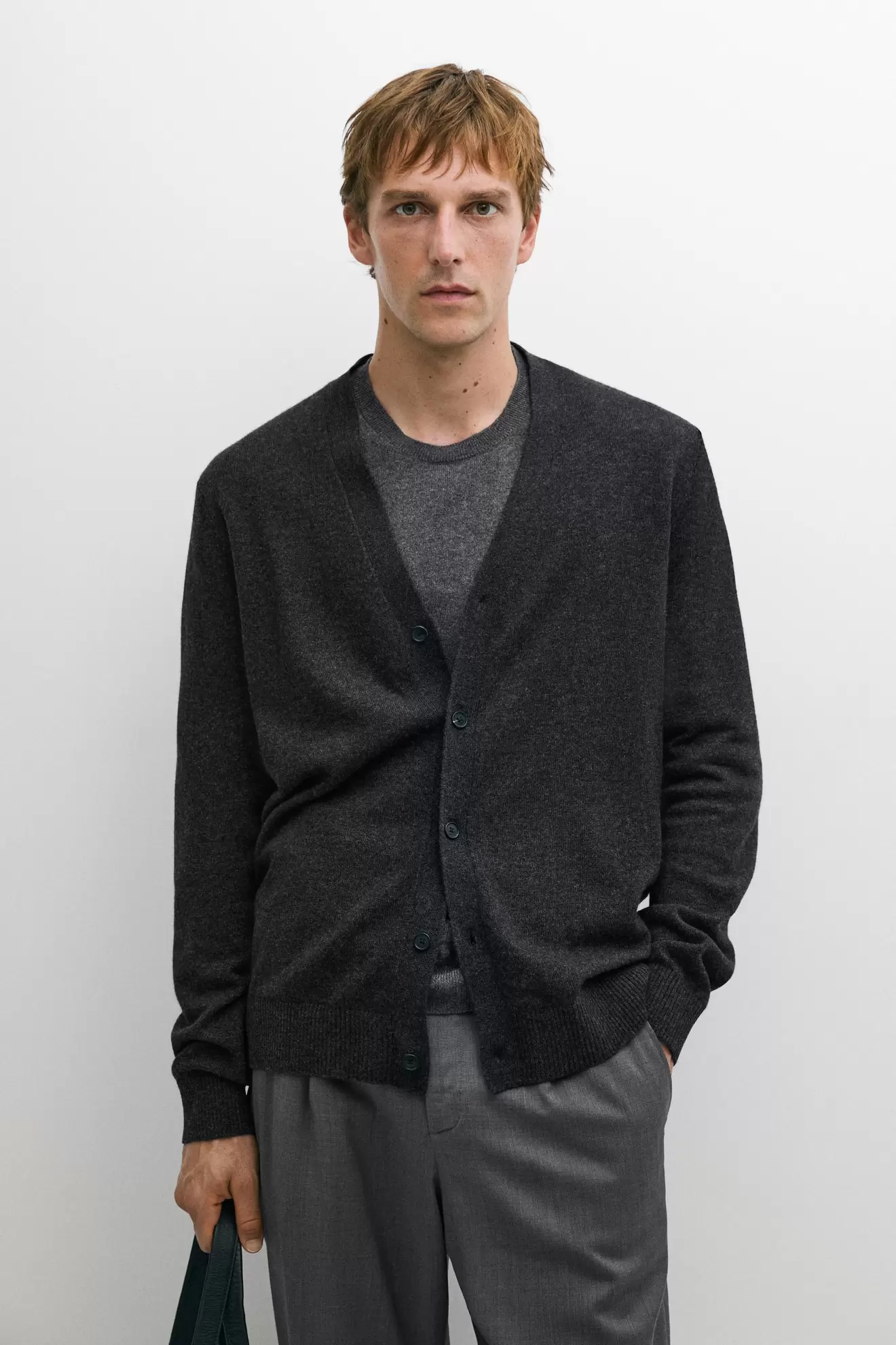 100% cashmere button-up knit cardigan