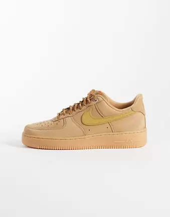 Nike Air Force 1 '07 trainers in brown
