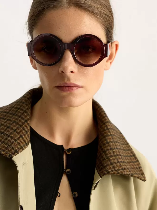 Round sunglasses
