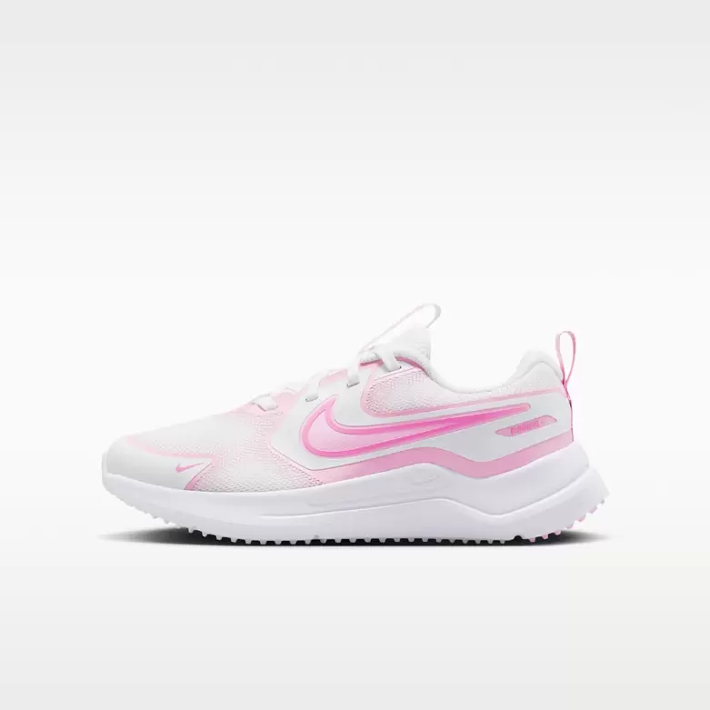 Nike Cosmic Runner