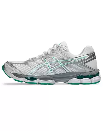 Asics Gel-Cumulus 16 in white silver and green