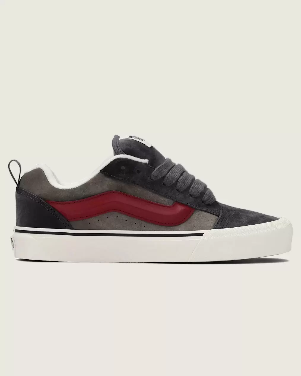 Knu Skool PIG SUEDE