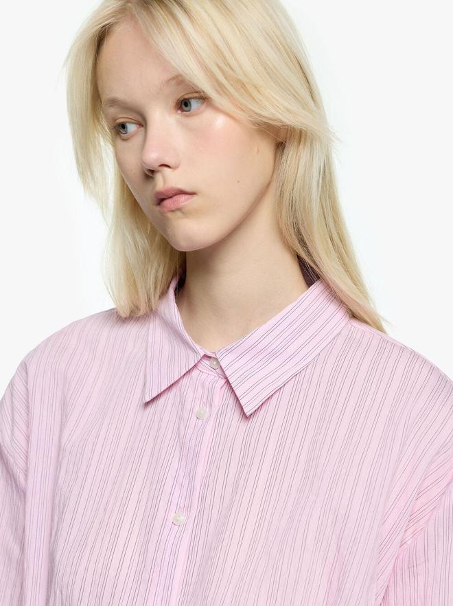 Striped shirt with adjustable belt