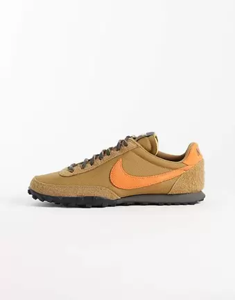 Nike Waffle Racer '26 trainers in brown & orange