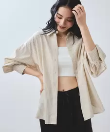 【WEB限定】バックシャーリングフリルシャツ